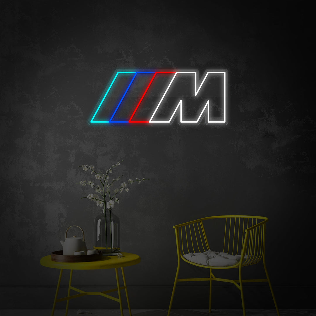 "M Logotyp, Garagedekor" Neonskylt