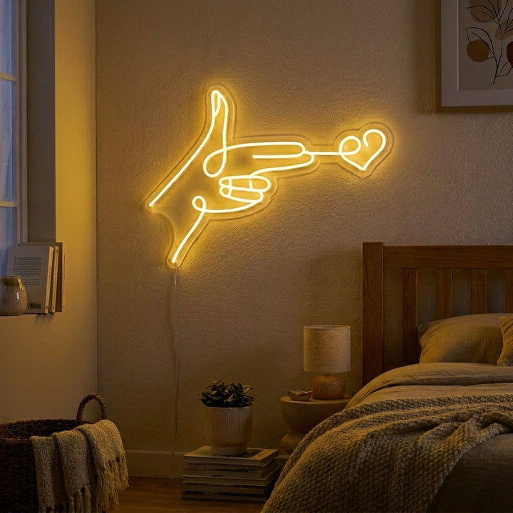 "Skjuta Kärlek Hjärta" Neonskylt