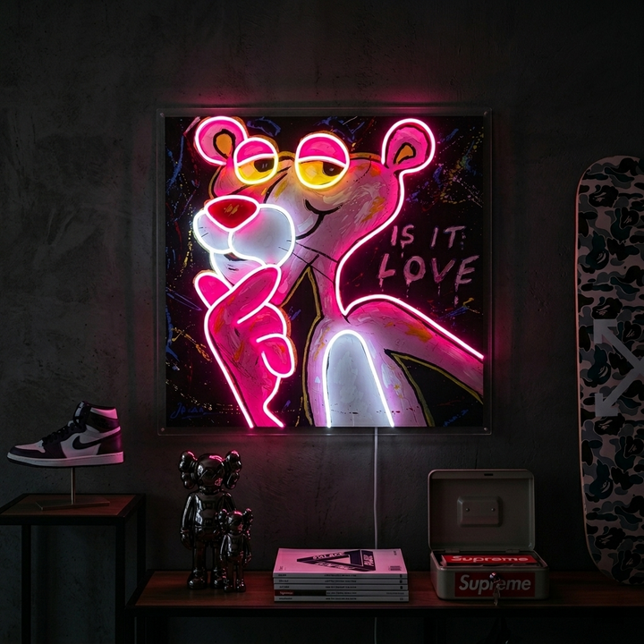 "Pink Think Panther, är det kärlek" UV-tryckt LED-neonskylt
