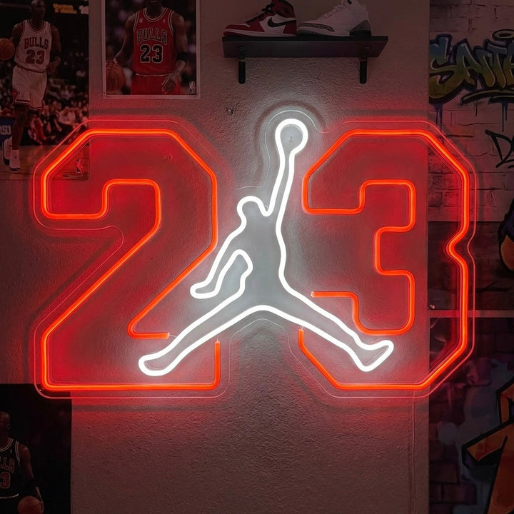 "Basketspelare nr 23" Neonskylt