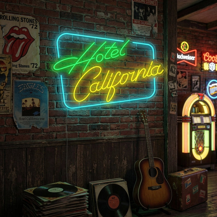 "Hotel California" Neonskylt