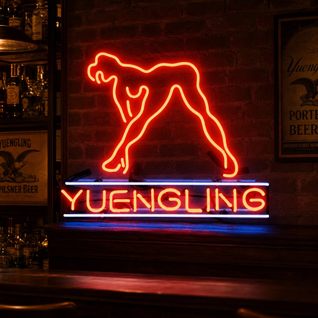 "Yuengling Live Nudes Girl" Neonskylt