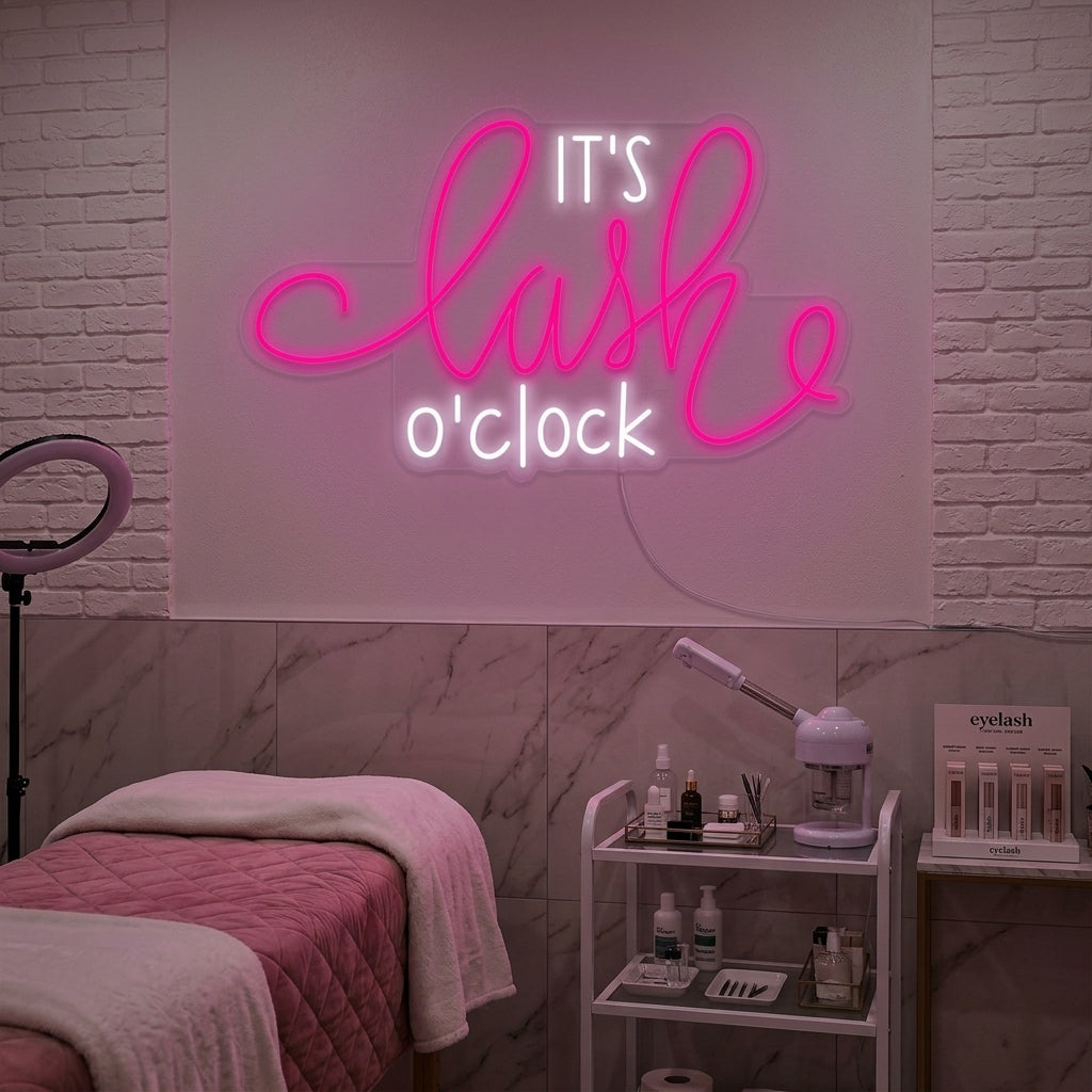 "Its Lashes Oclock" Neonskylt
