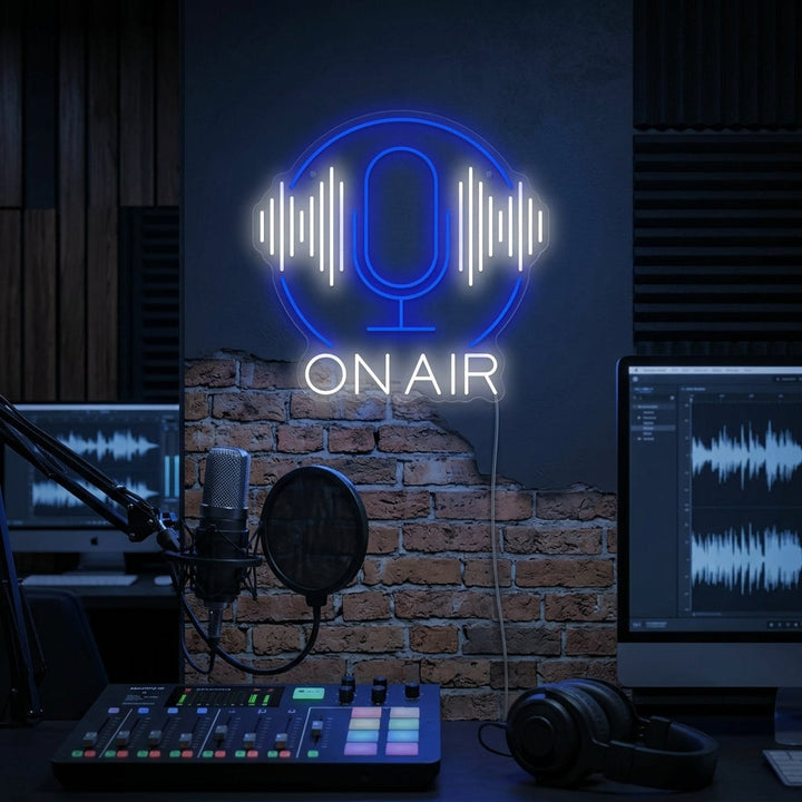 "Podcast On Air" Neonskylt