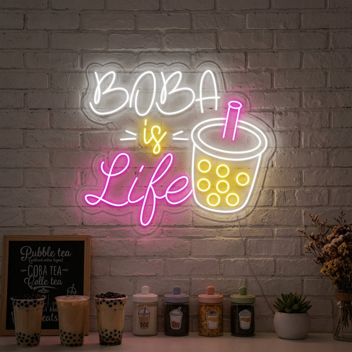 "Boba-kopp, Boba is Life" Neonskylt