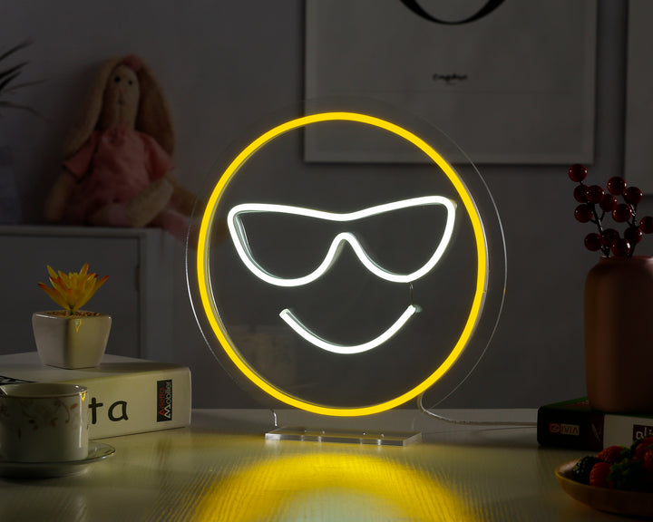 "Emoji Leende" Skrivbords LED Neonskylt