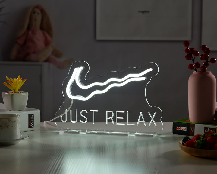 "Just Relax" Skrivbords LED Neonskylt