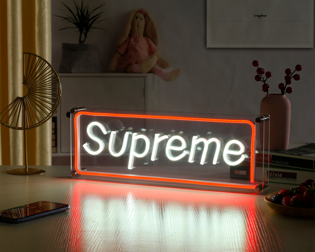 "Supre" Skrivbords LED Neonskylt