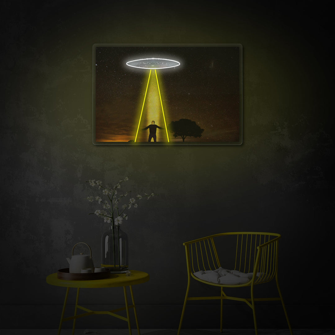 "UFO kidnappar människan" UV-tryckt LED-neonskylt
