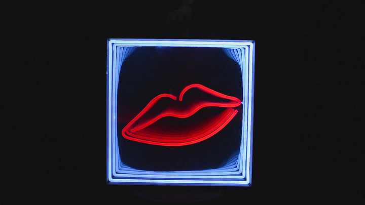 "Lips" 3D Infinity LED Neonskylt